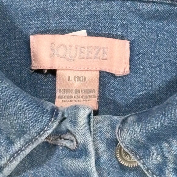 SQUEEZE Girl's Denim Jacket Blue Stone Washed Size LRG Great Condition - Picture 2 of 3